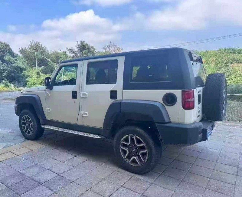 景德镇17年北京BJ407