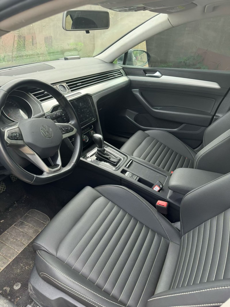 鹤壁21年大众迈腾9