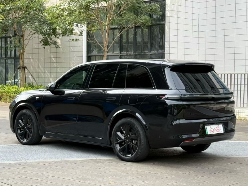 佛山23年理想L87