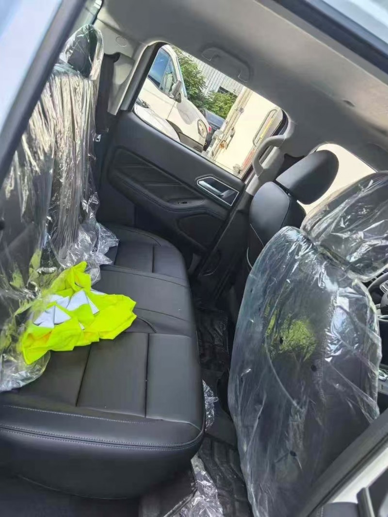 郑州25年长城汽车炮 皮卡9