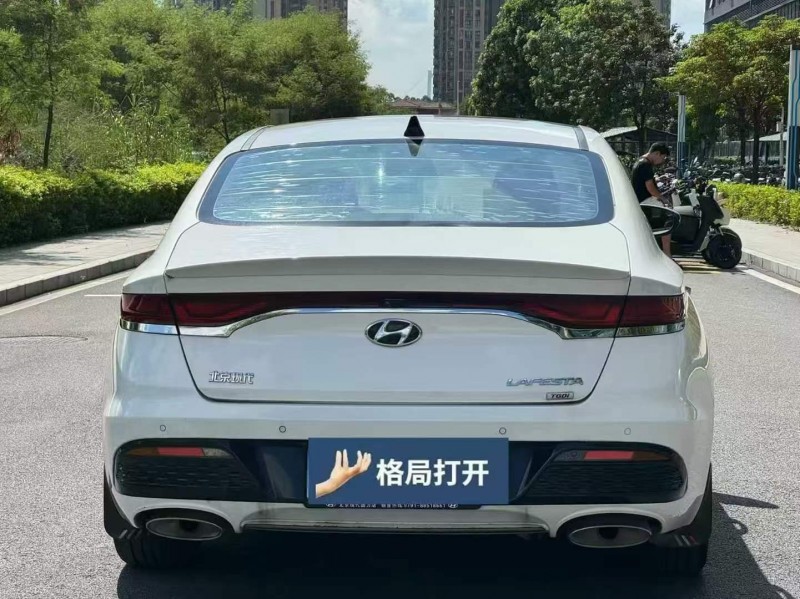 东莞20年现代菲斯塔9