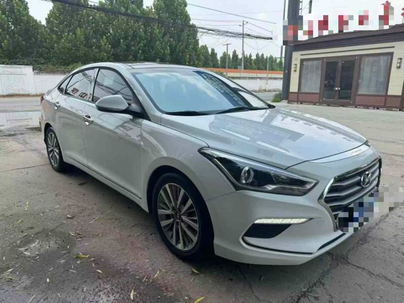 保定18年现代名图3