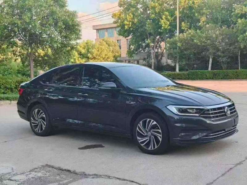 新乡22年大众速腾2