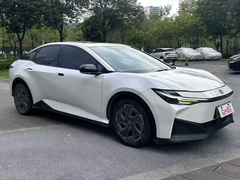 佛山23年丰田BZ3Pro3