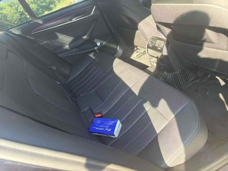 贵阳21年宝马5系5