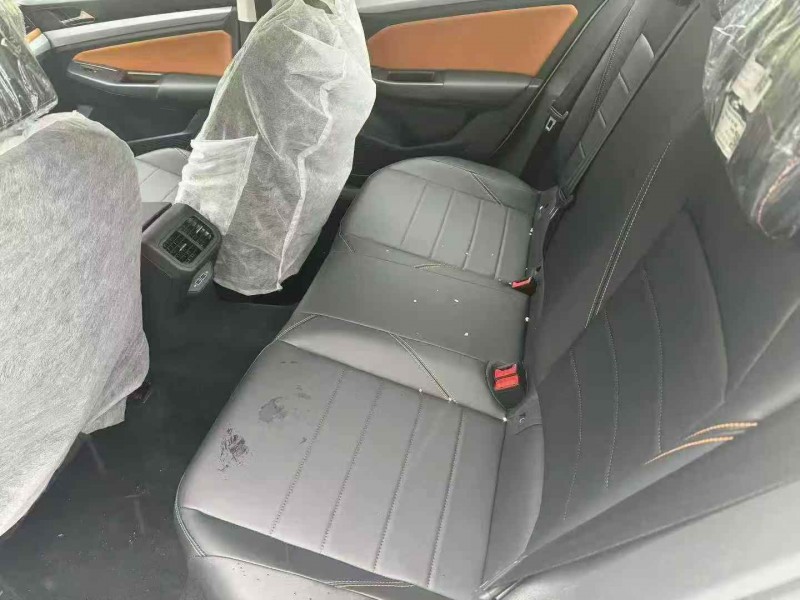 潍坊25年大众宝来4