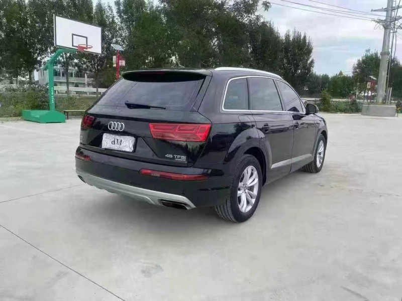 徐州17年奥迪Q78