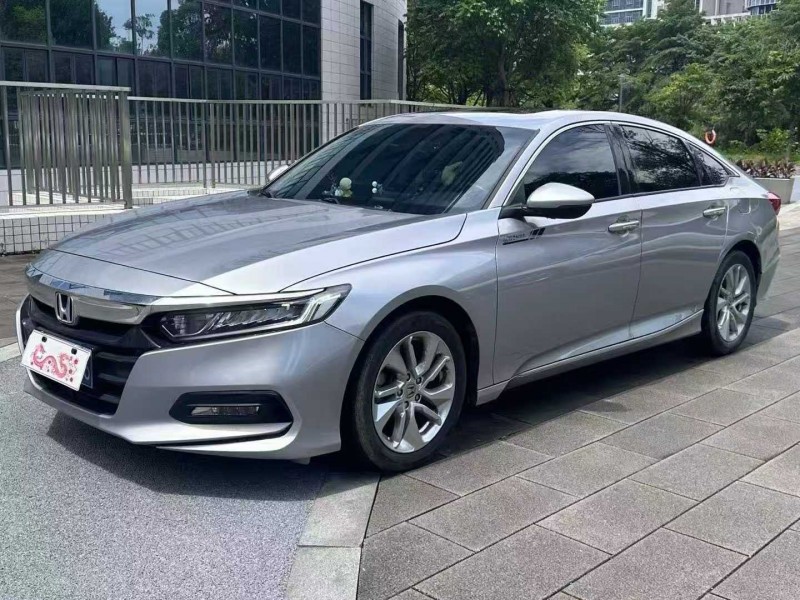 佛山19年本田雅阁3