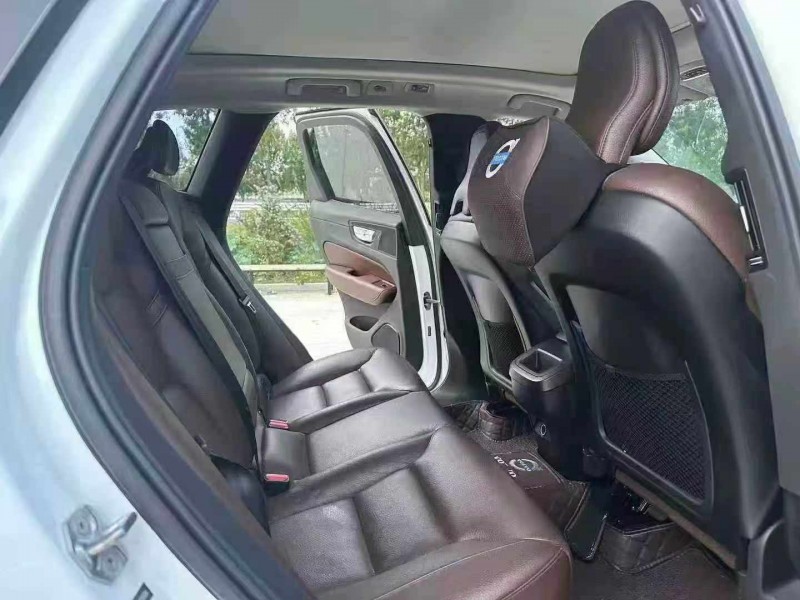 徐州20年沃尔沃XC606