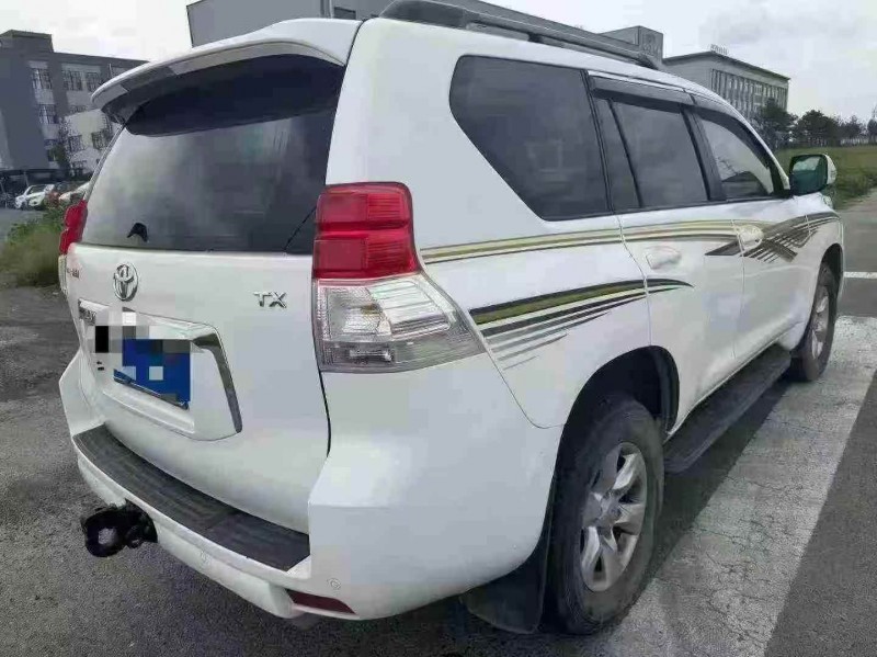 秦皇岛12年丰田普拉多7