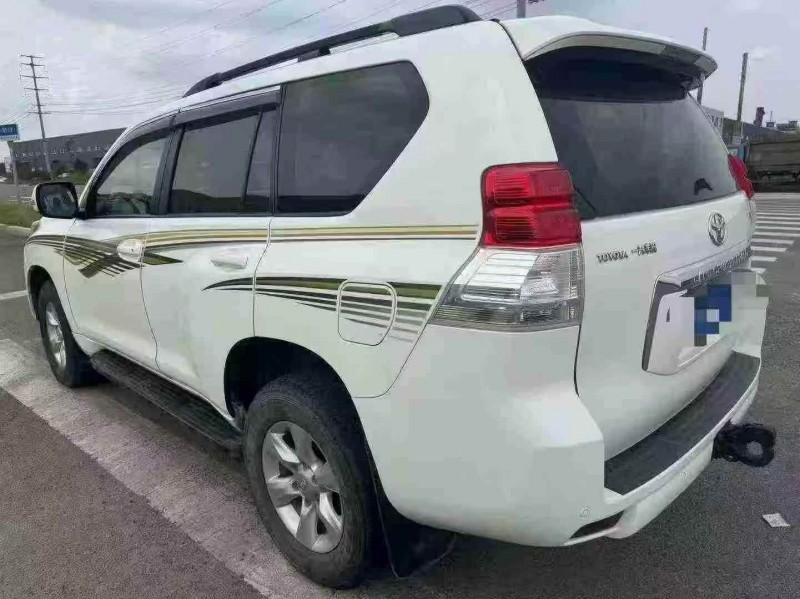 秦皇岛12年丰田普拉多8