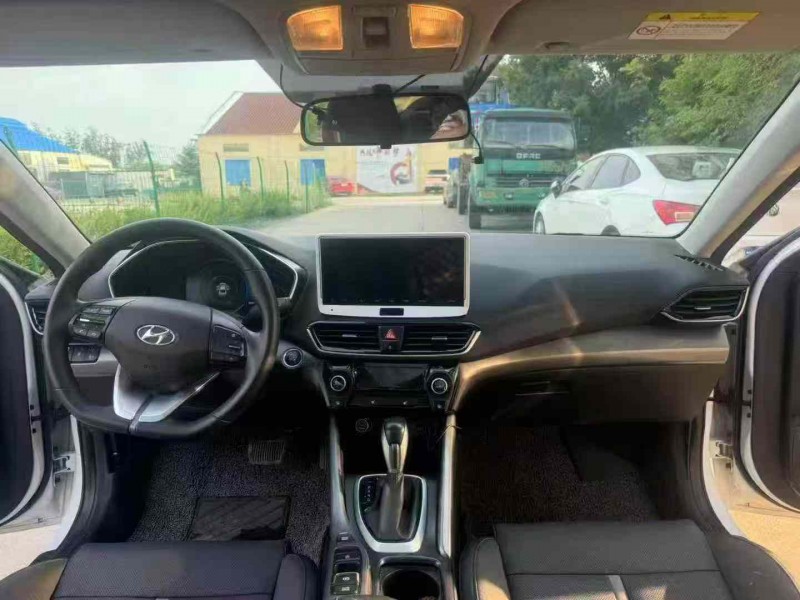 徐州21年现代菲斯塔8