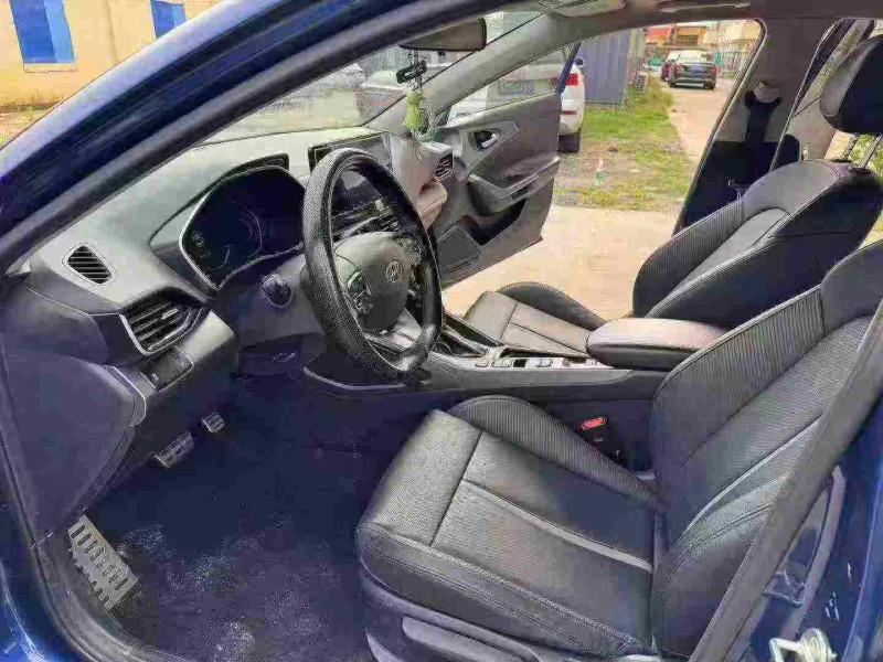 徐州19年现代菲斯塔4