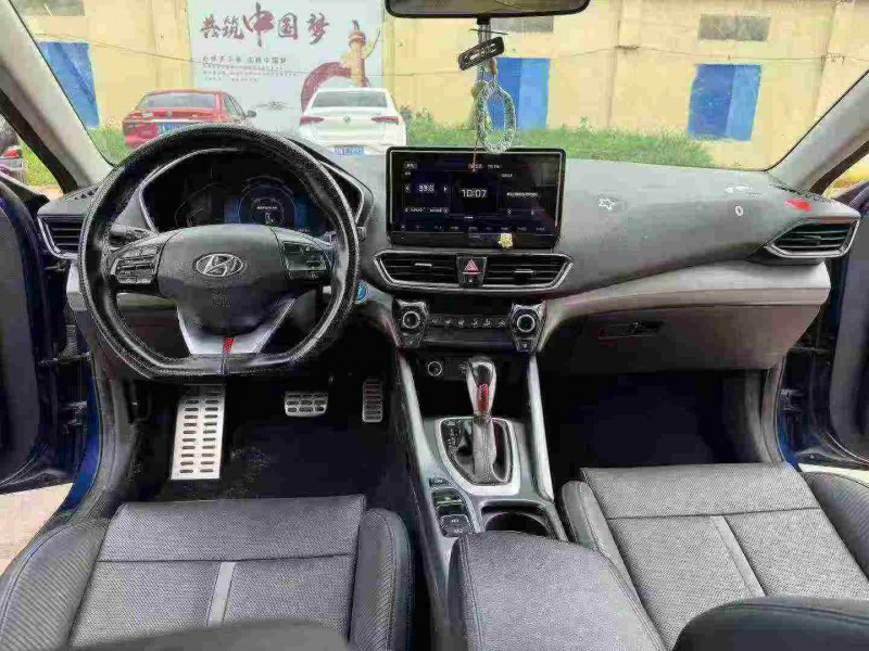 徐州19年现代菲斯塔7