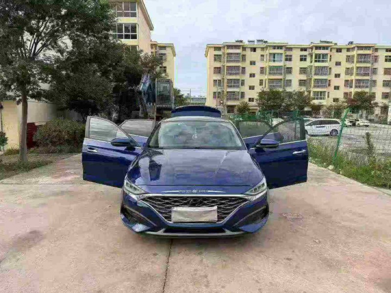 徐州19年现代菲斯塔8