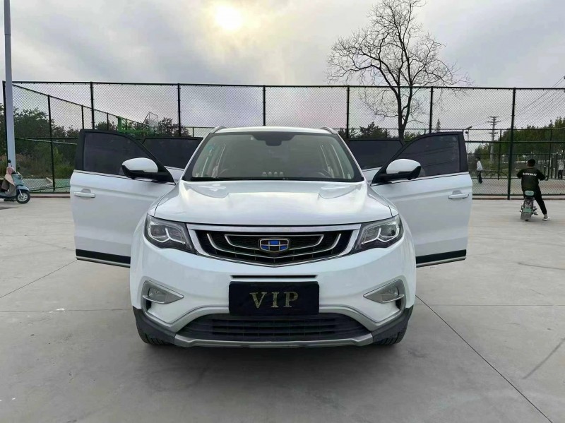 徐州17年吉利博越8