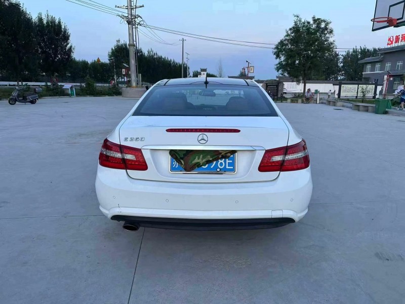 徐州13年奔驰E8