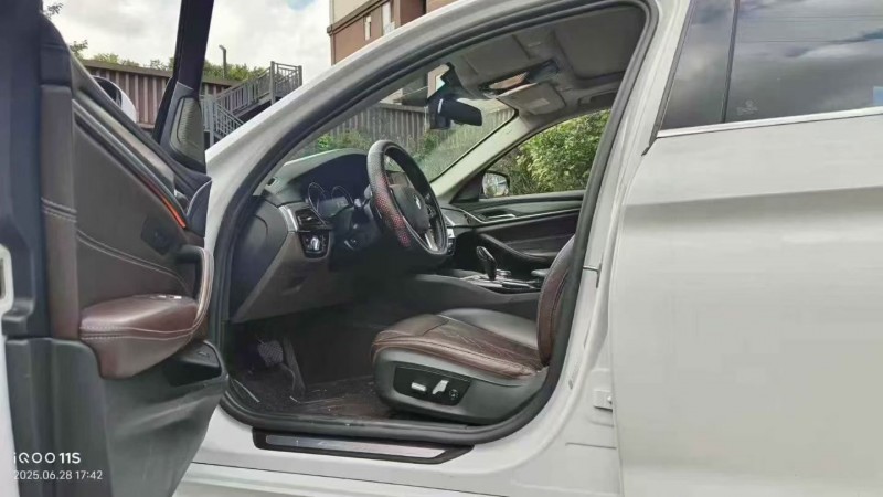 遵义18年宝马5系5