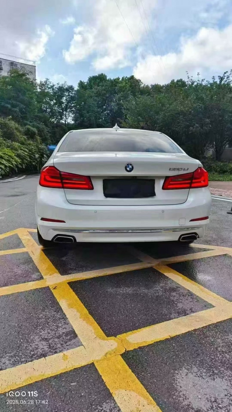 遵义18年宝马5系9