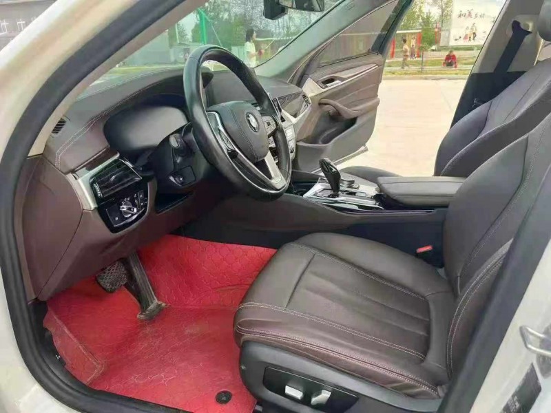 徐州20年宝马5系4