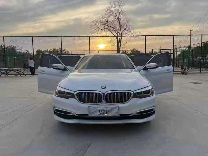 徐州20年宝马5系8