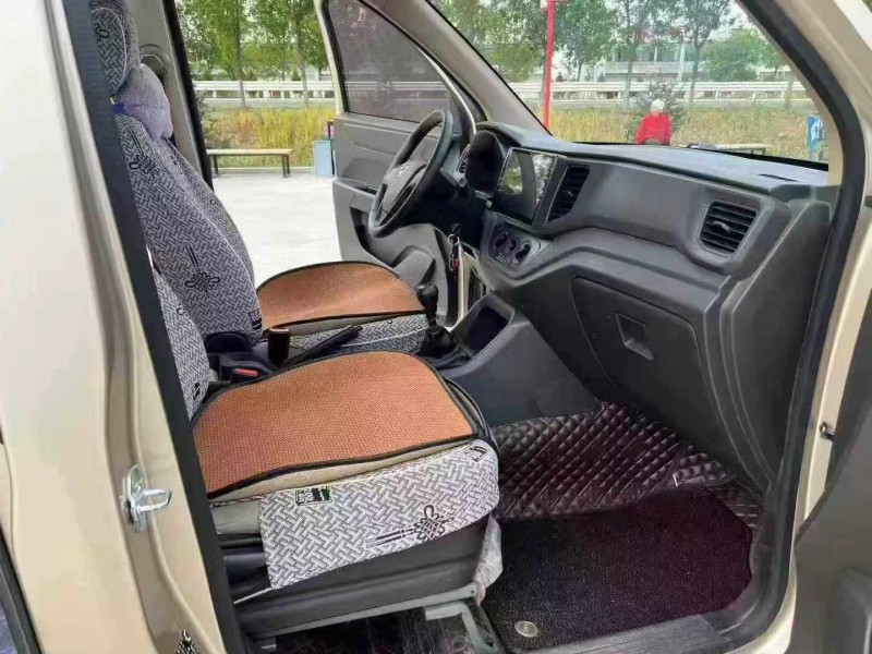 徐州21年五菱汽车宏光6