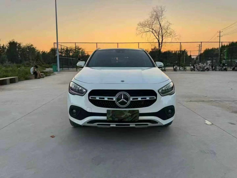 徐州21年奔驰GLA1