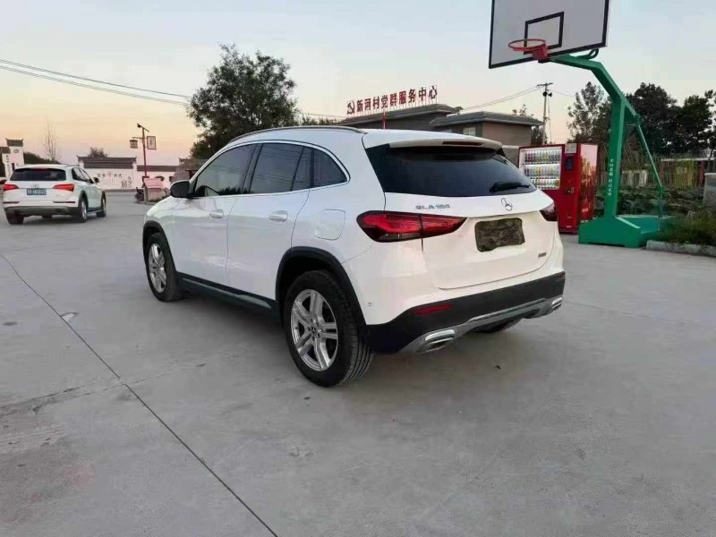 徐州21年奔驰GLA6