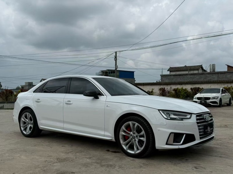 贵阳19年奥迪A4L6