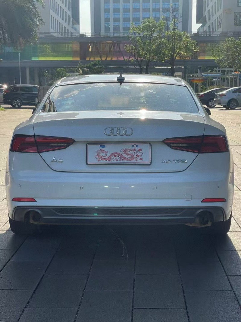 佛山17年奥迪A59