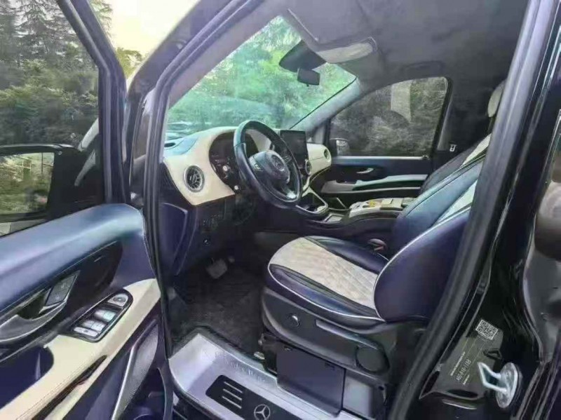 平顶山20年奔驰威霆4