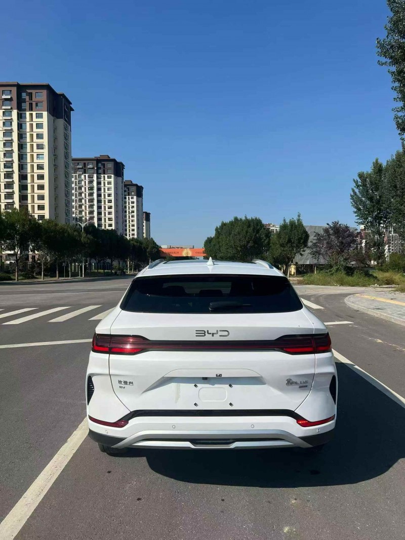 邯郸25年比亚迪宋4