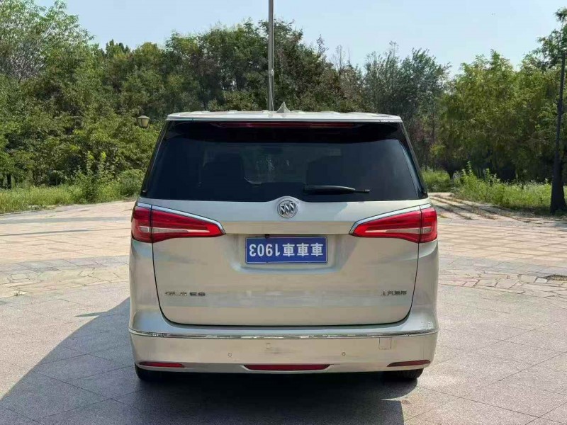 青岛19年别克GL89