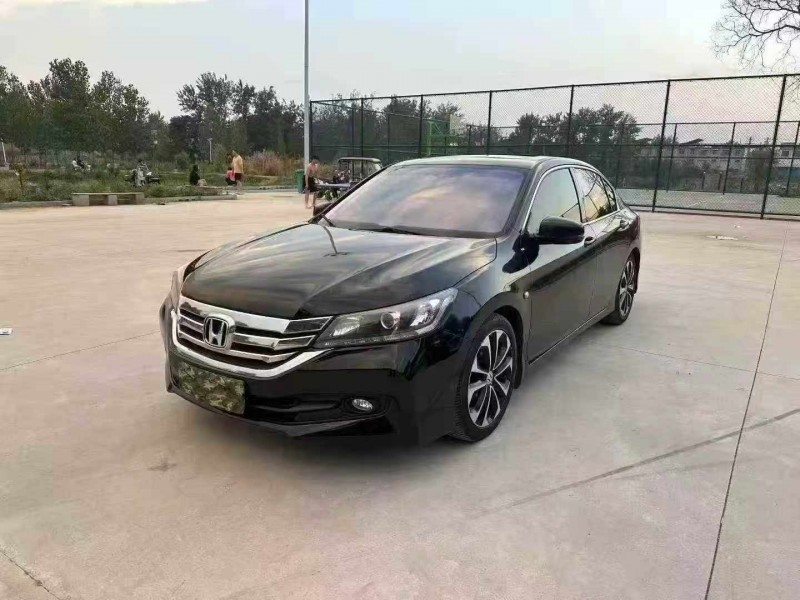 徐州14年本田雅阁2