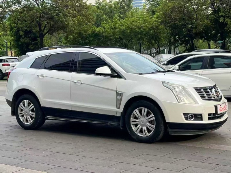 佛山16年凯迪拉克SRX2