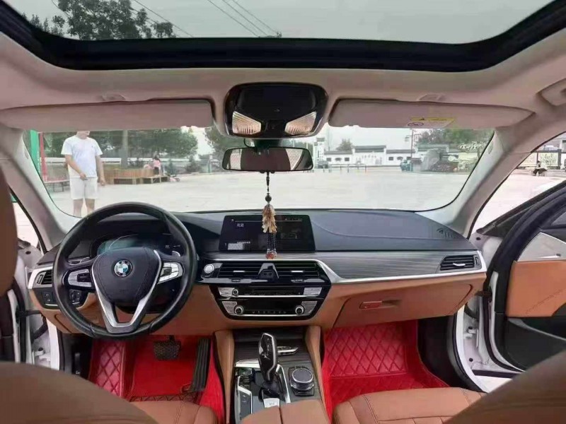 徐州18年宝马5系4