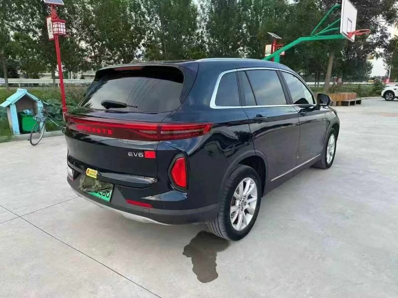 徐州23年创维EV68