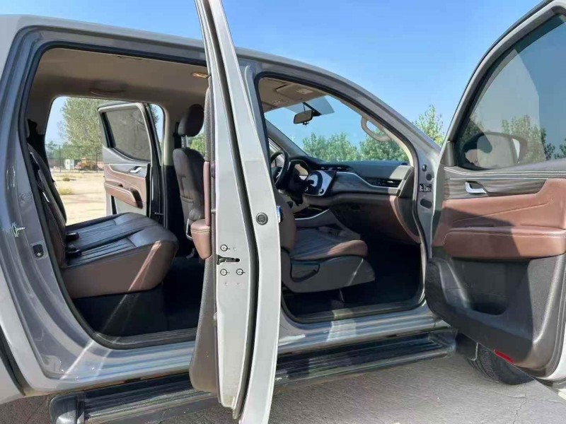 秦皇岛23年东风锐骐皮卡9