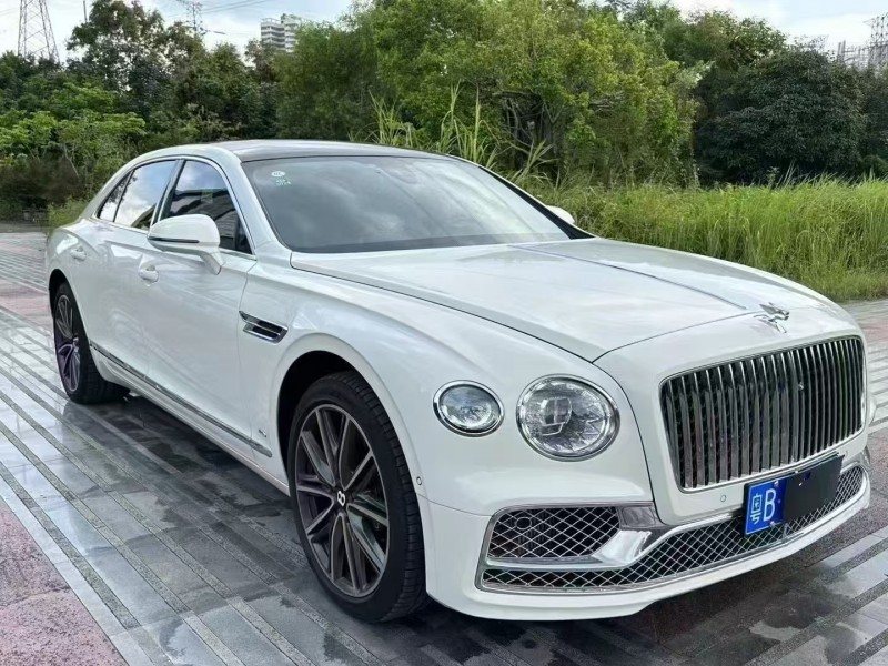 深圳22年宾利飞驰3