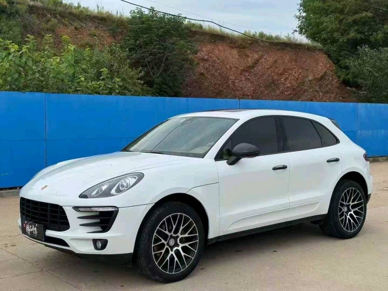 青岛16年保时捷Macan2