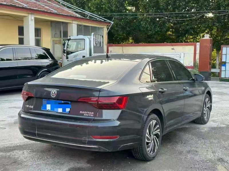 淄博21年大众速腾7