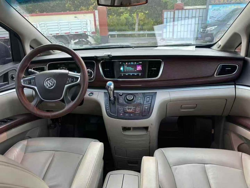 淄博17年别克GL87