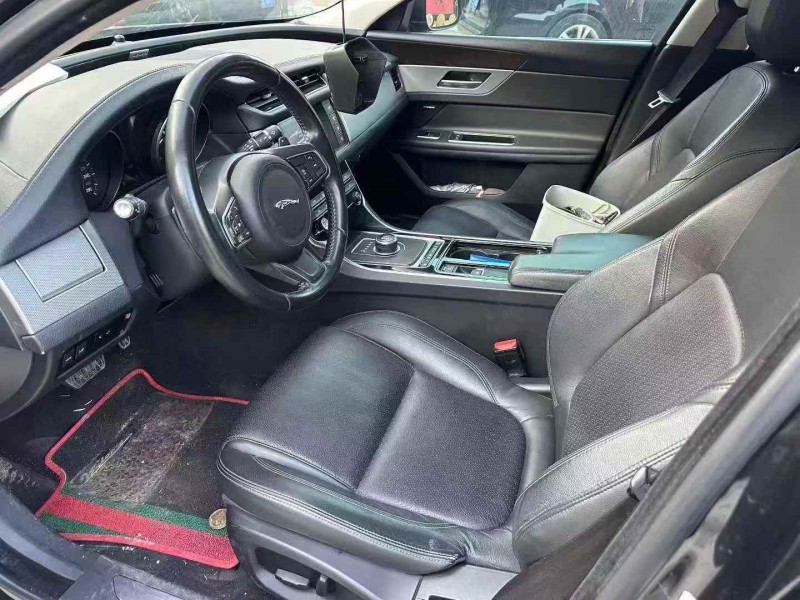 淄博17年捷豹XFL4