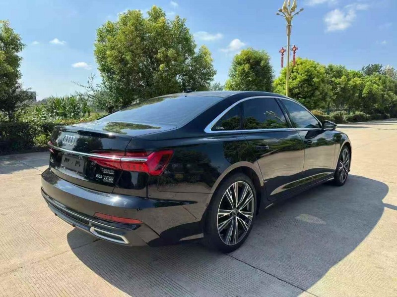 苏州22年奥迪A6L9