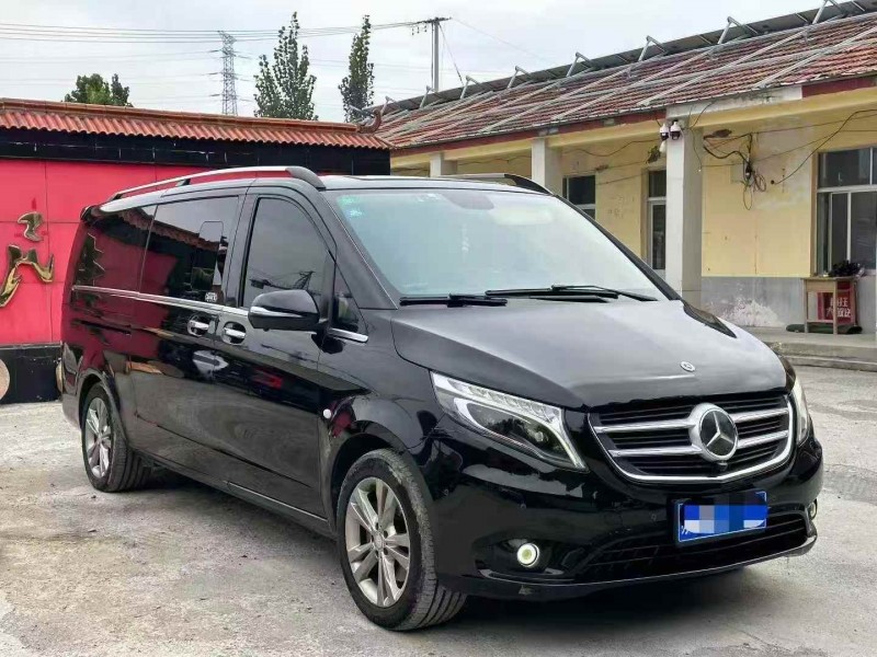 淄博18年奔驰威霆3