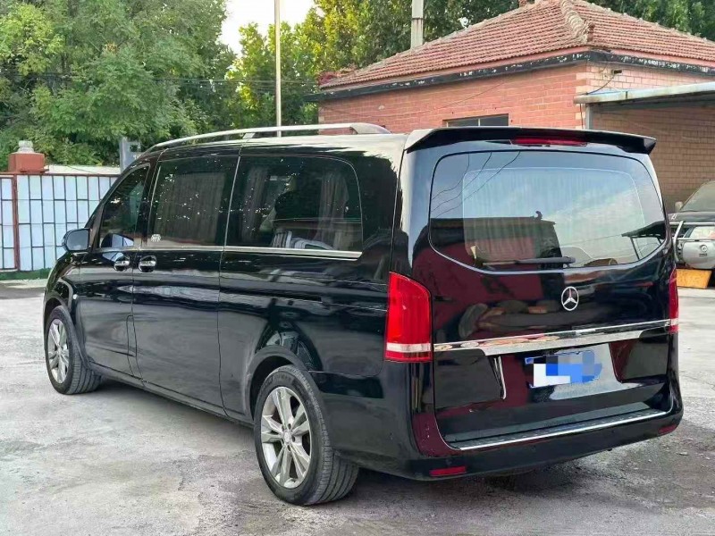 淄博18年奔驰威霆4