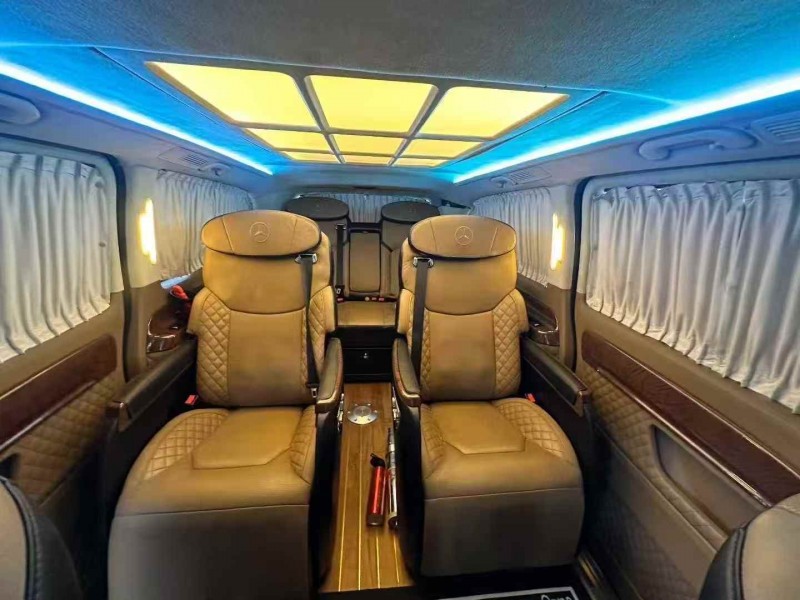 淄博18年奔驰威霆6