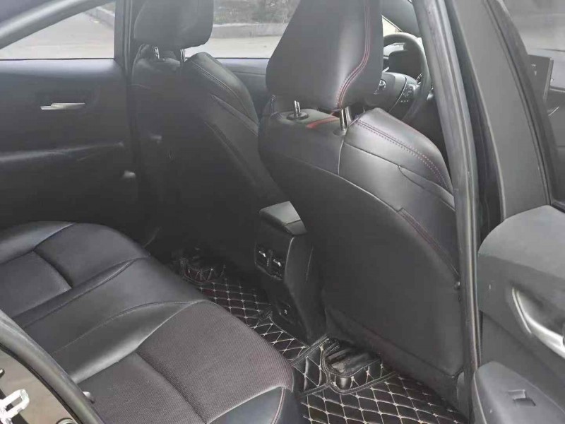 潍坊21年丰田凌放4