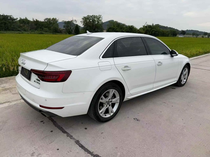 宁波18年奥迪A4L7