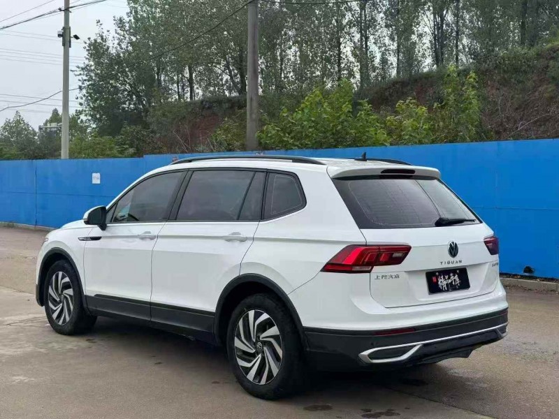 潍坊22年大众途观6